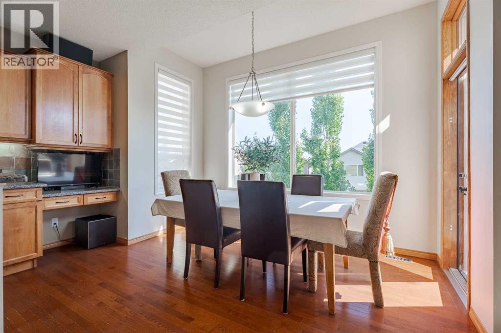 Single Family House for Sale in  ST Moritz Terrace SW Springbank Hill Calgary 