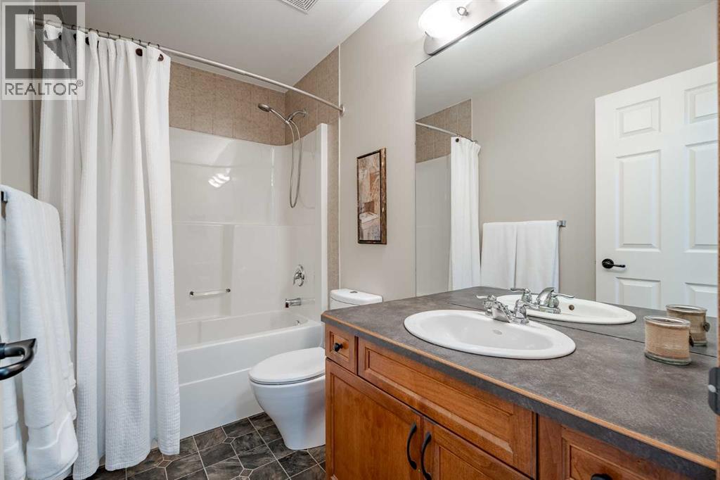 Single Family House for Sale in  ST Moritz Terrace SW Springbank Hill Calgary 