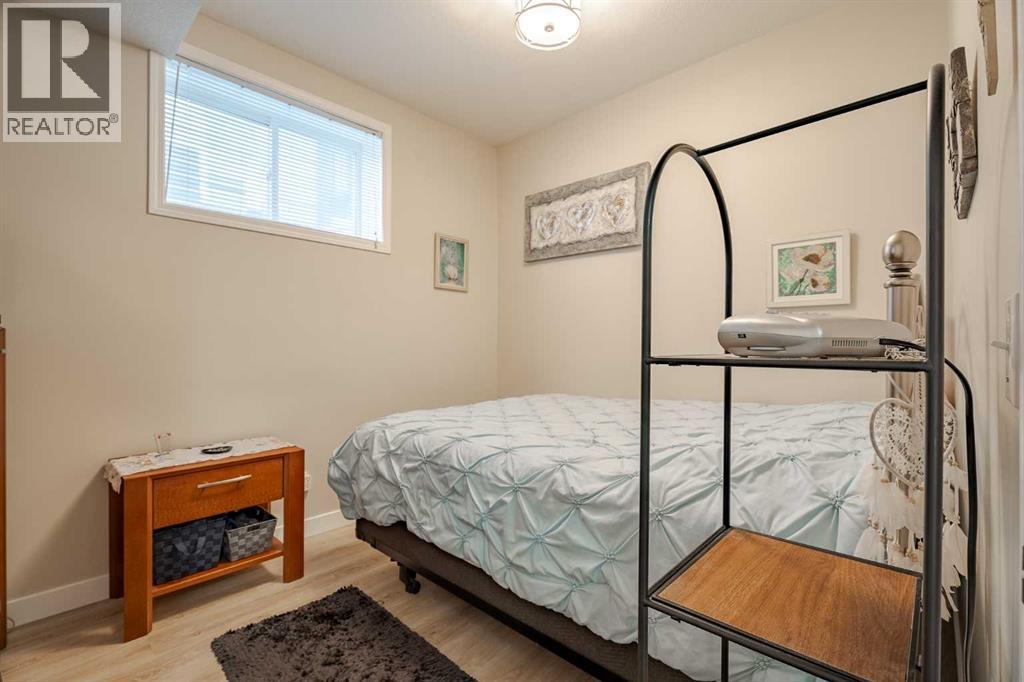 Single Family House for Sale in  ST Moritz Terrace SW Springbank Hill Calgary 