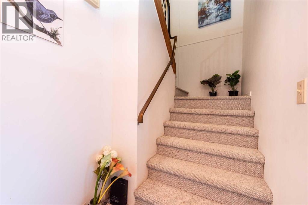 Single Family House for Sale in    Avenue SE Penbrooke Meadows Calgary 