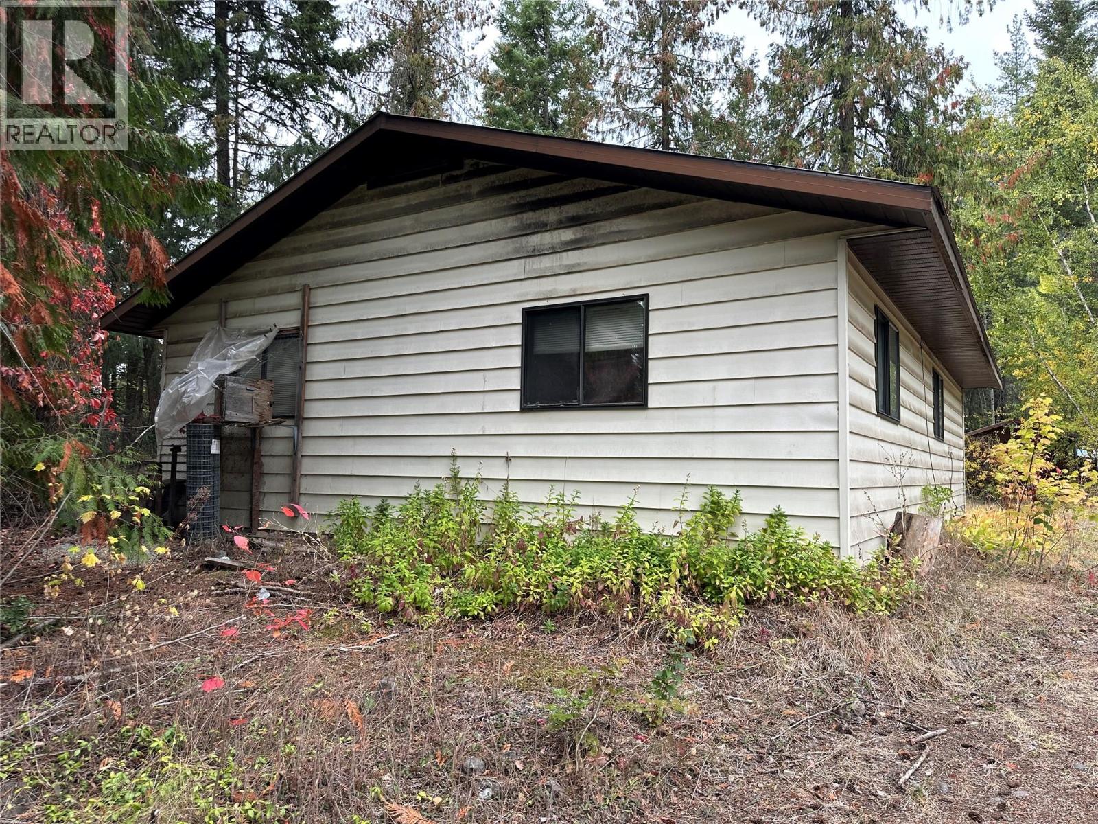 8509 Black Mountain Road, Chase