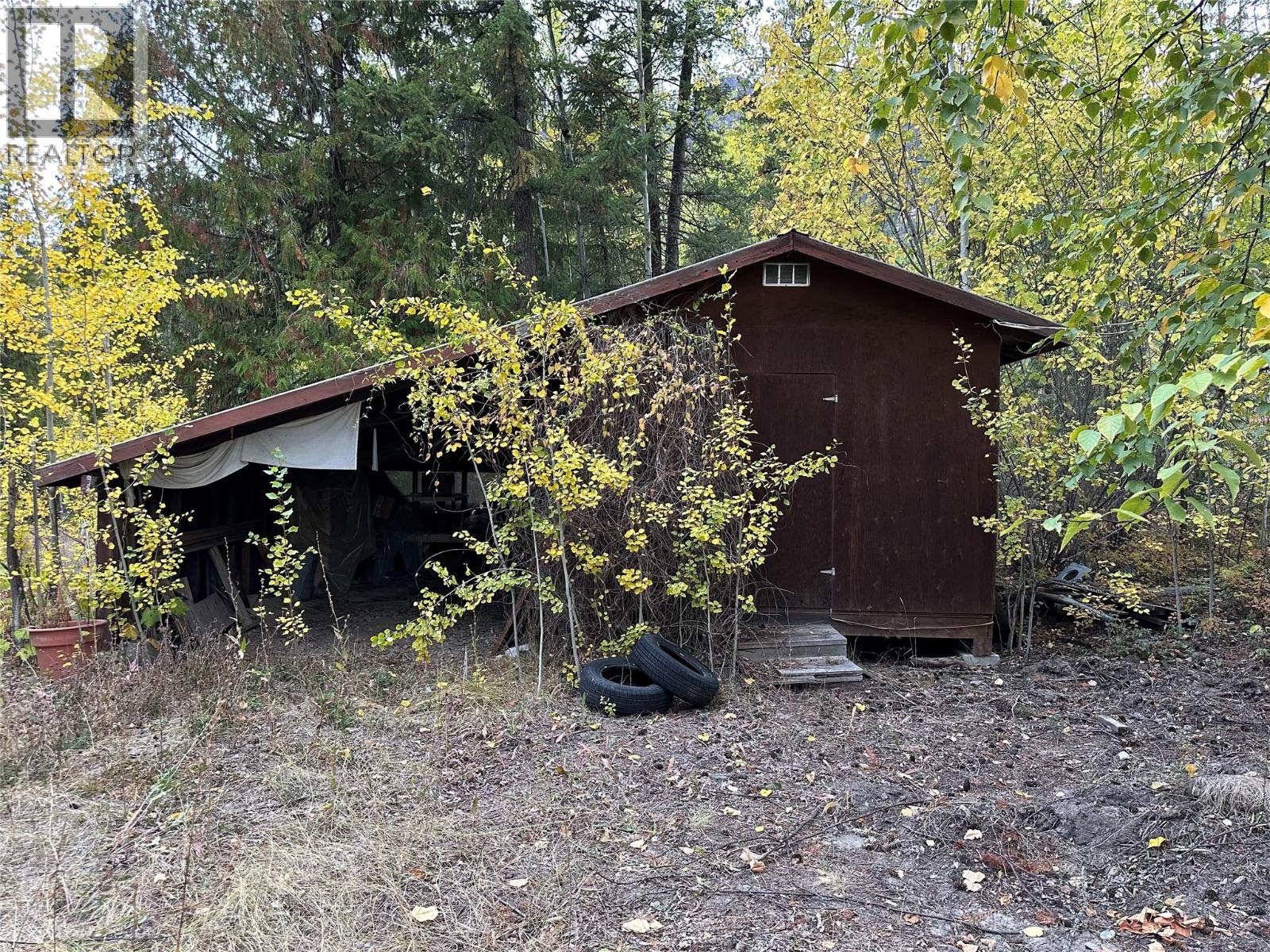 8509 Black Mountain Road, Chase