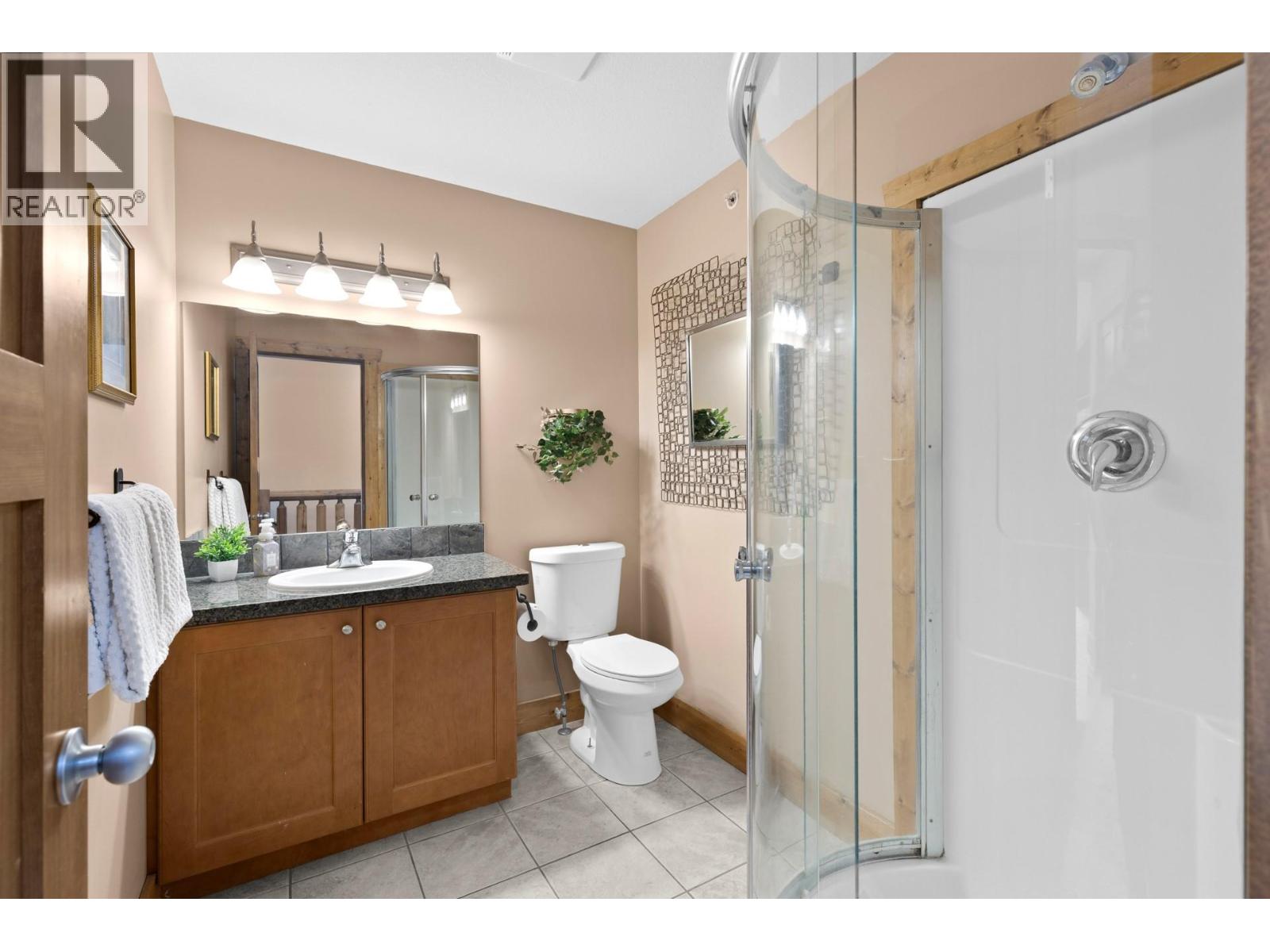 104 5401 Lakeshore Drive, Osoyoos