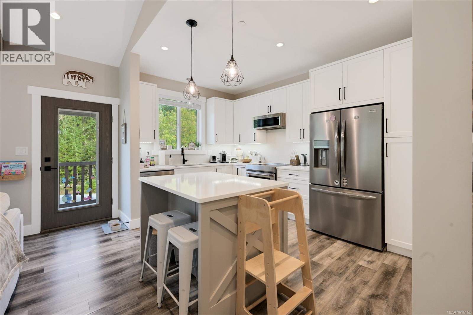  1141 Trailhead Lane, Shawnigan Lake