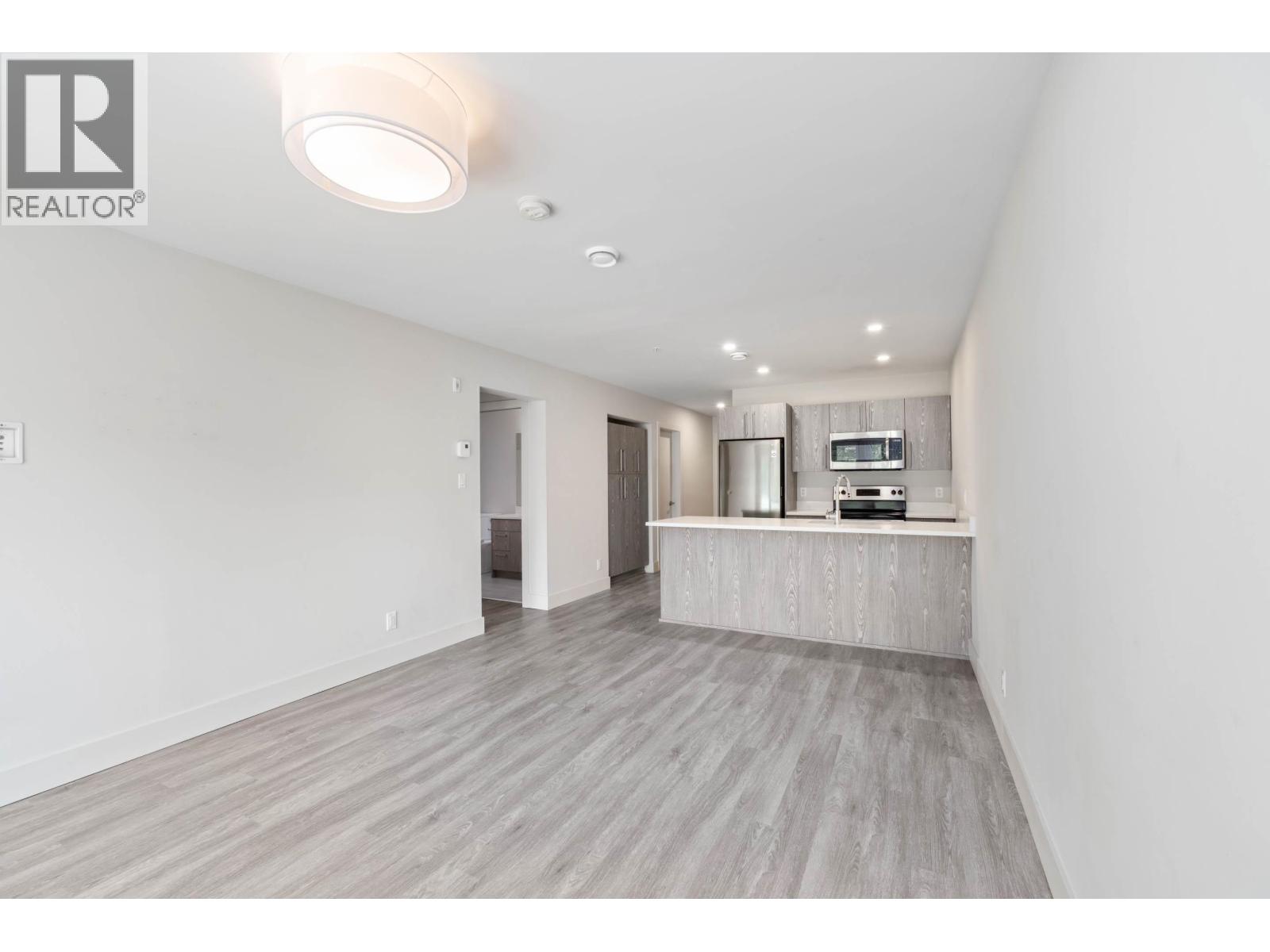 110 7350 CRABAPPLE COURT, Pemberton