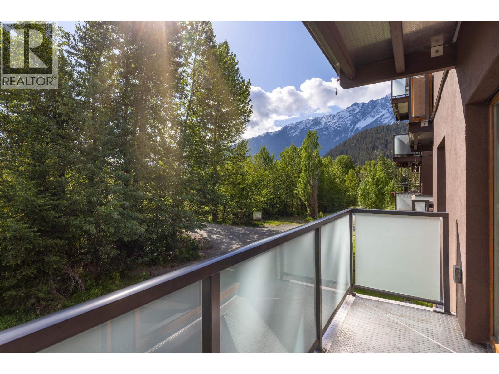 110 7350 CRABAPPLE COURT, Pemberton