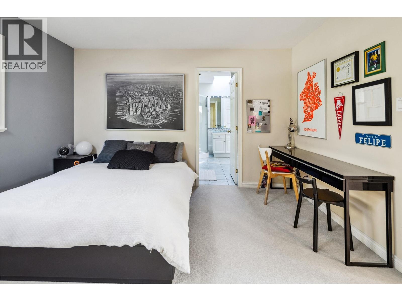 3823 MICHENER WAY, North Vancouver