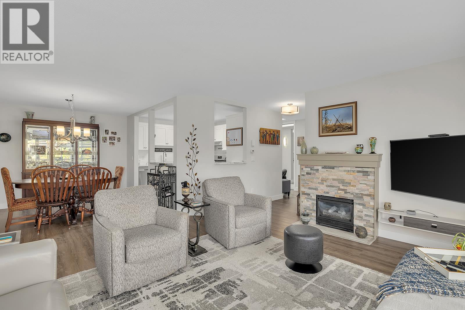204 645 Barrera Road, Kelowna