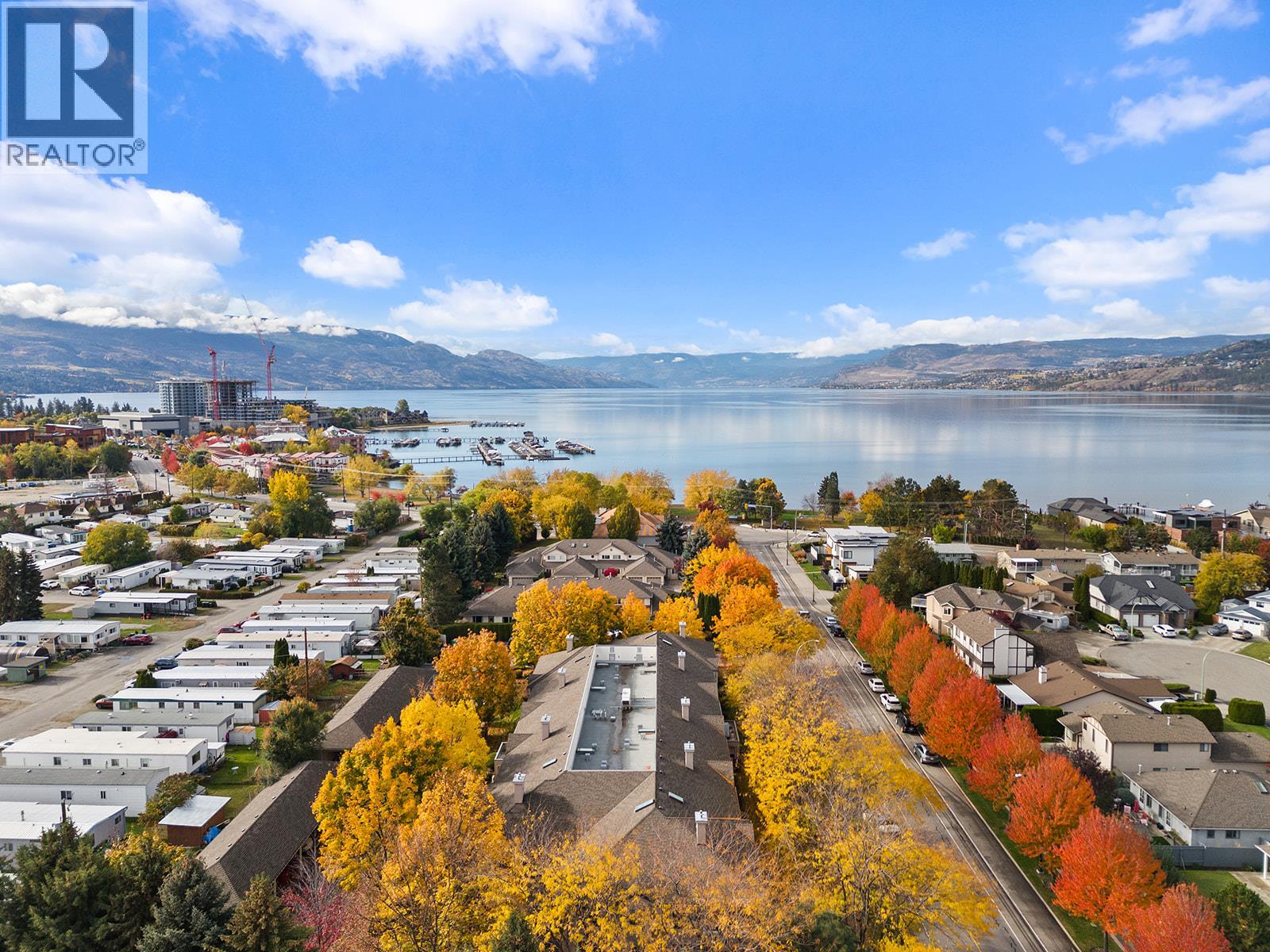 204 645 Barrera Road, Kelowna