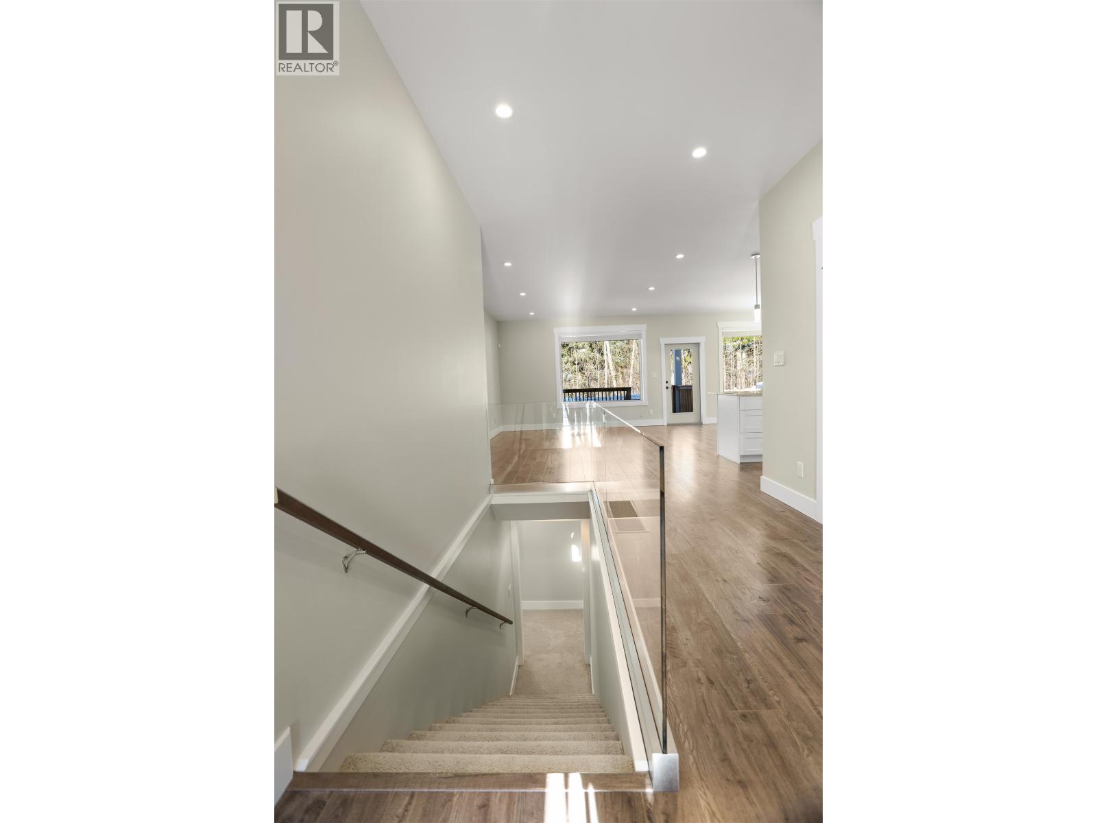 52 BLACKBERRY STREET, Kitimat