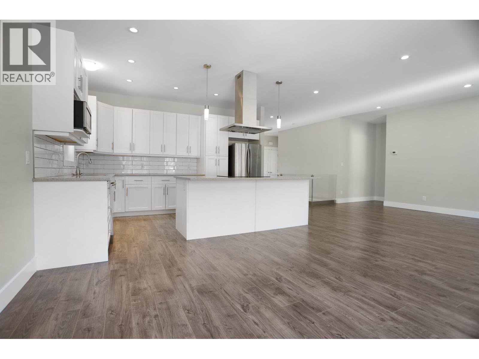 52 BLACKBERRY STREET, Kitimat