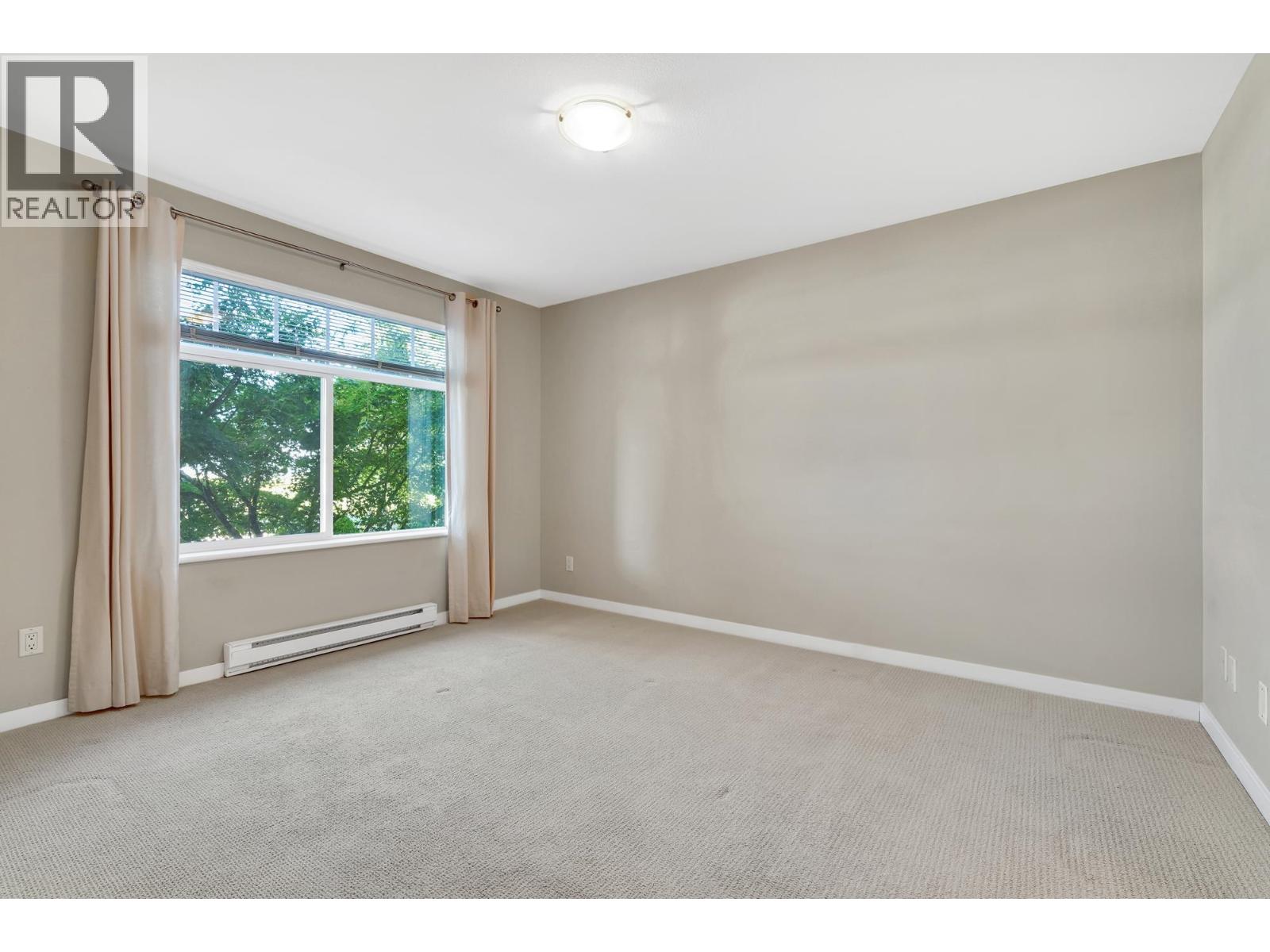 #208-1706 56 Street, Delta