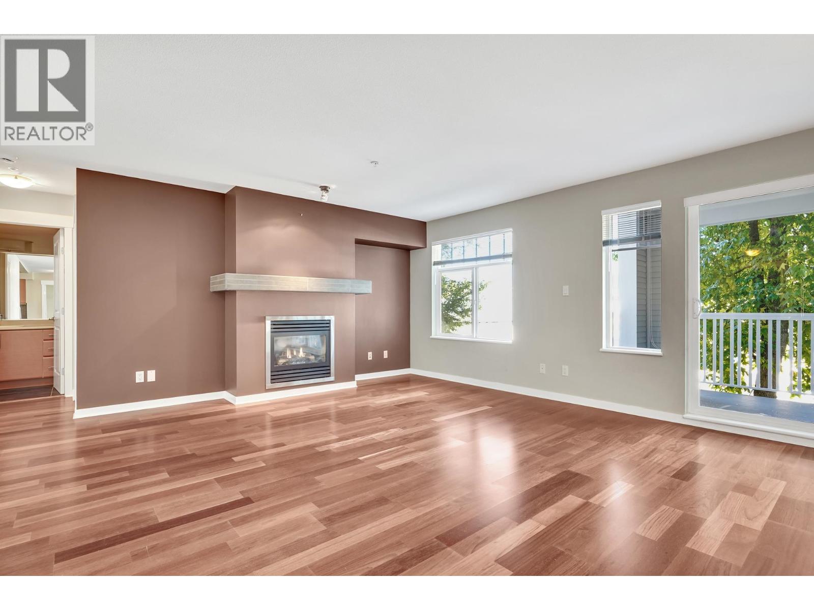 #208-1706 56 Street, Delta