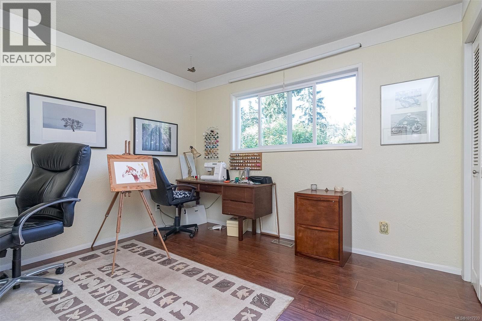  1961 Hovey Road, Central Saanich