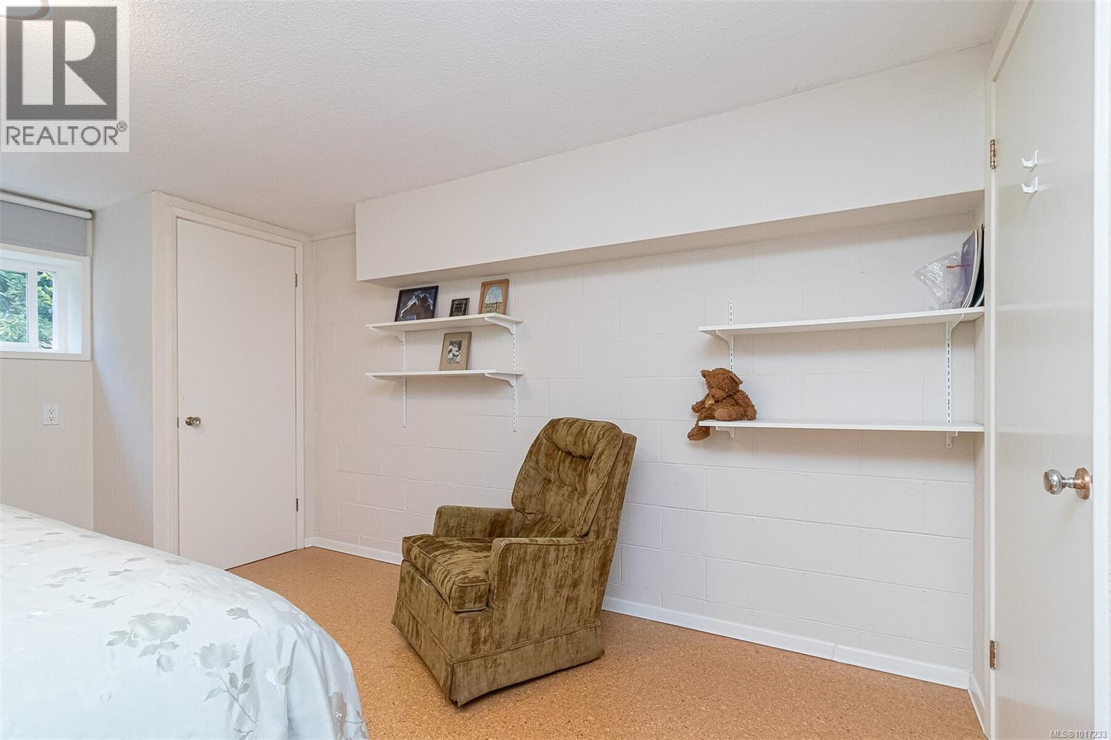  1961 Hovey Road, Central Saanich