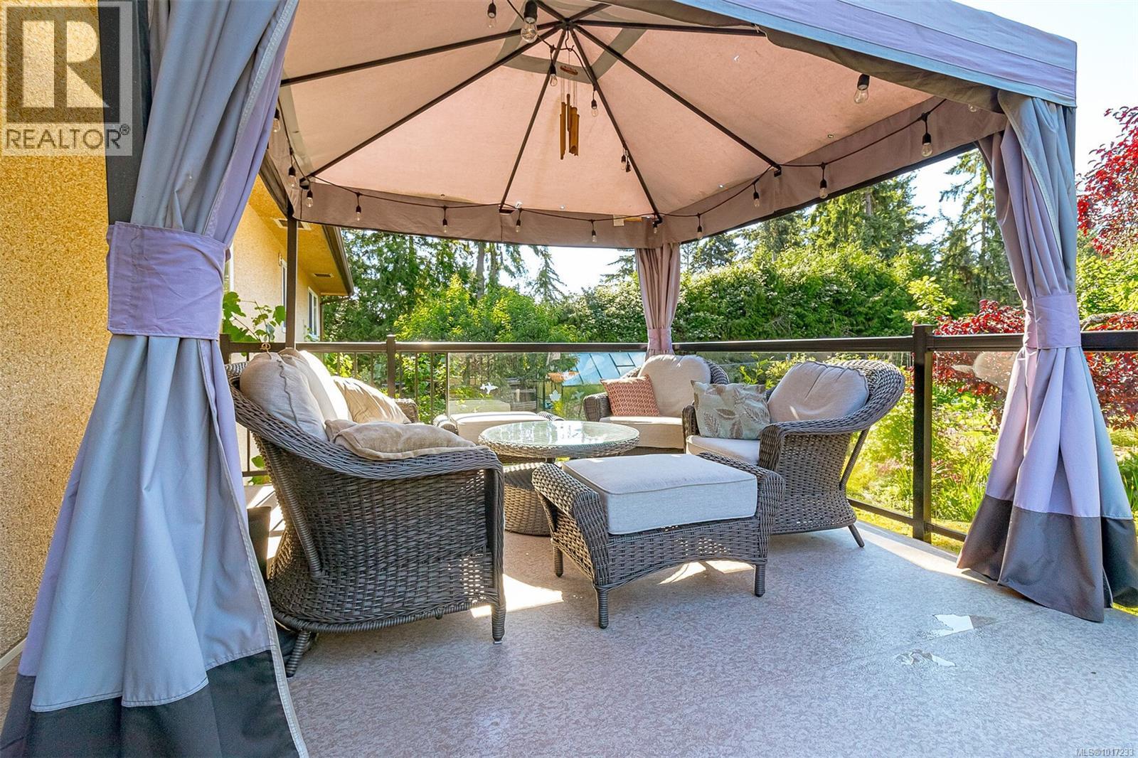  1961 Hovey Road, Central Saanich