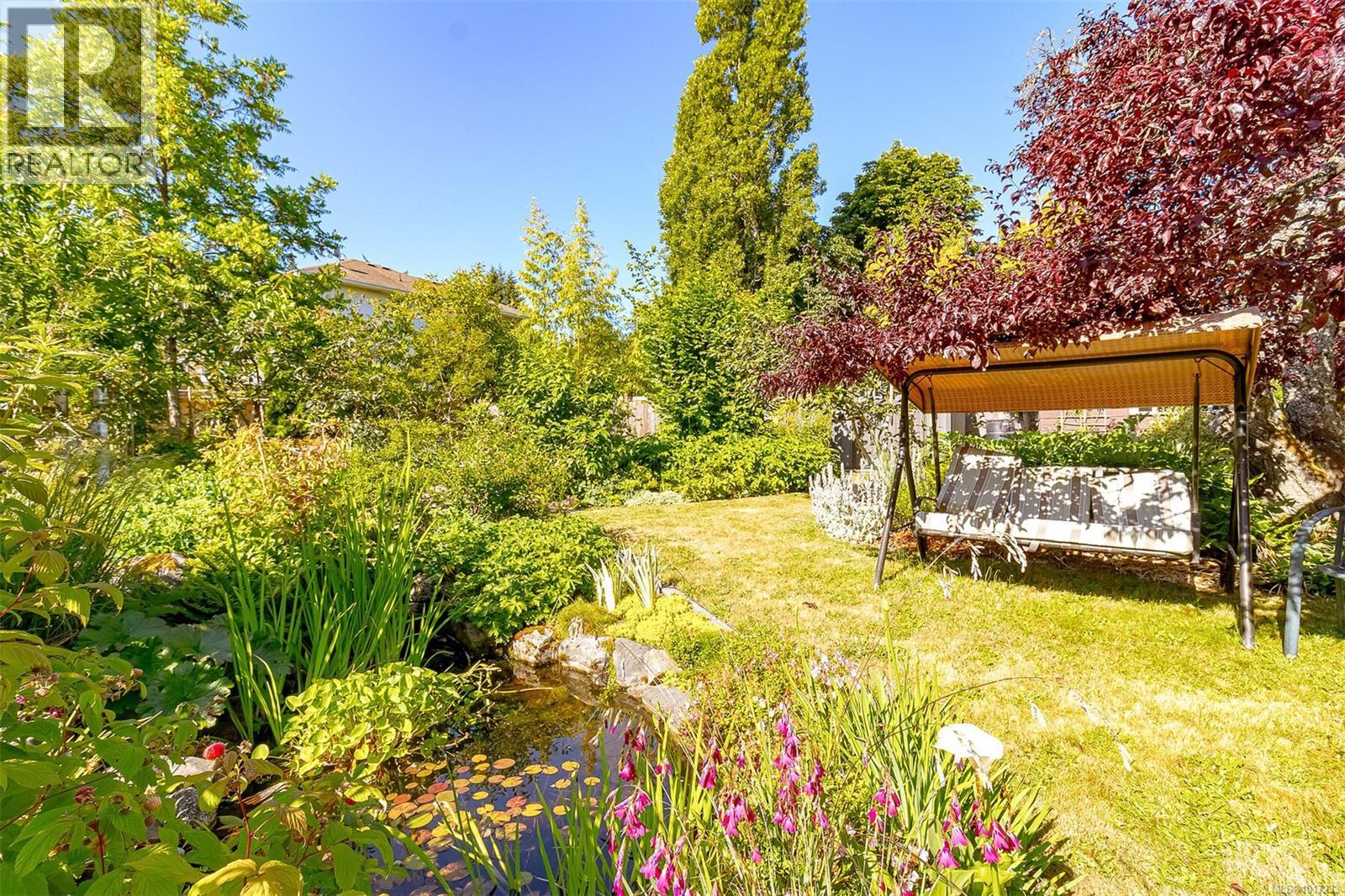  1961 Hovey Road, Central Saanich