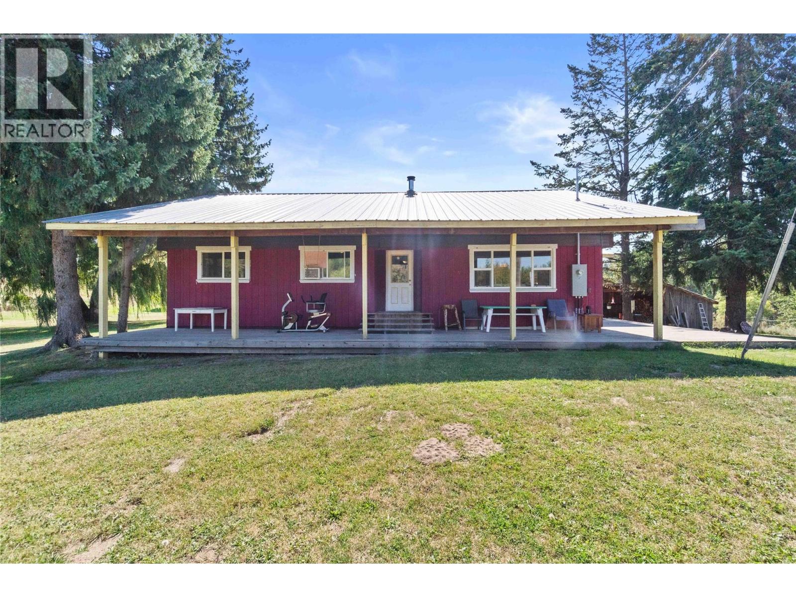  1168 Mallory Road Southeast, Enderby