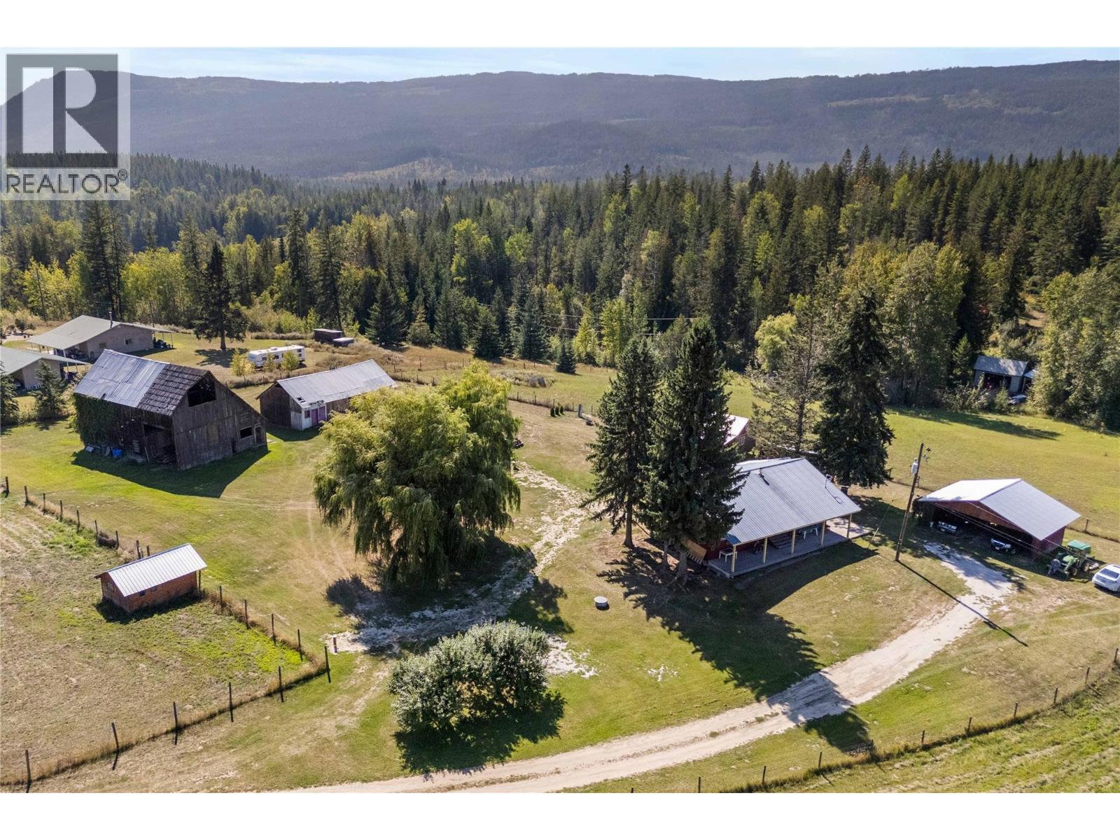  1168 Mallory Road Southeast, Enderby