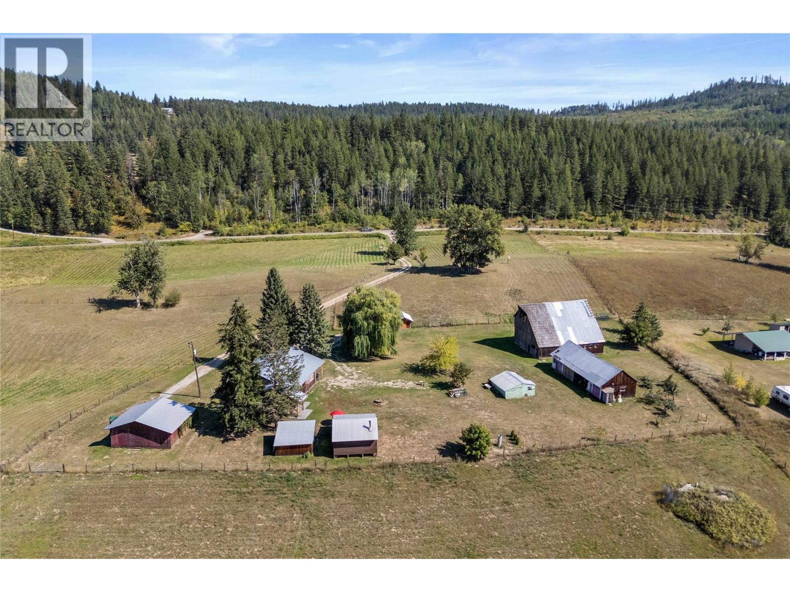  1168 Mallory Road Southeast, Enderby
