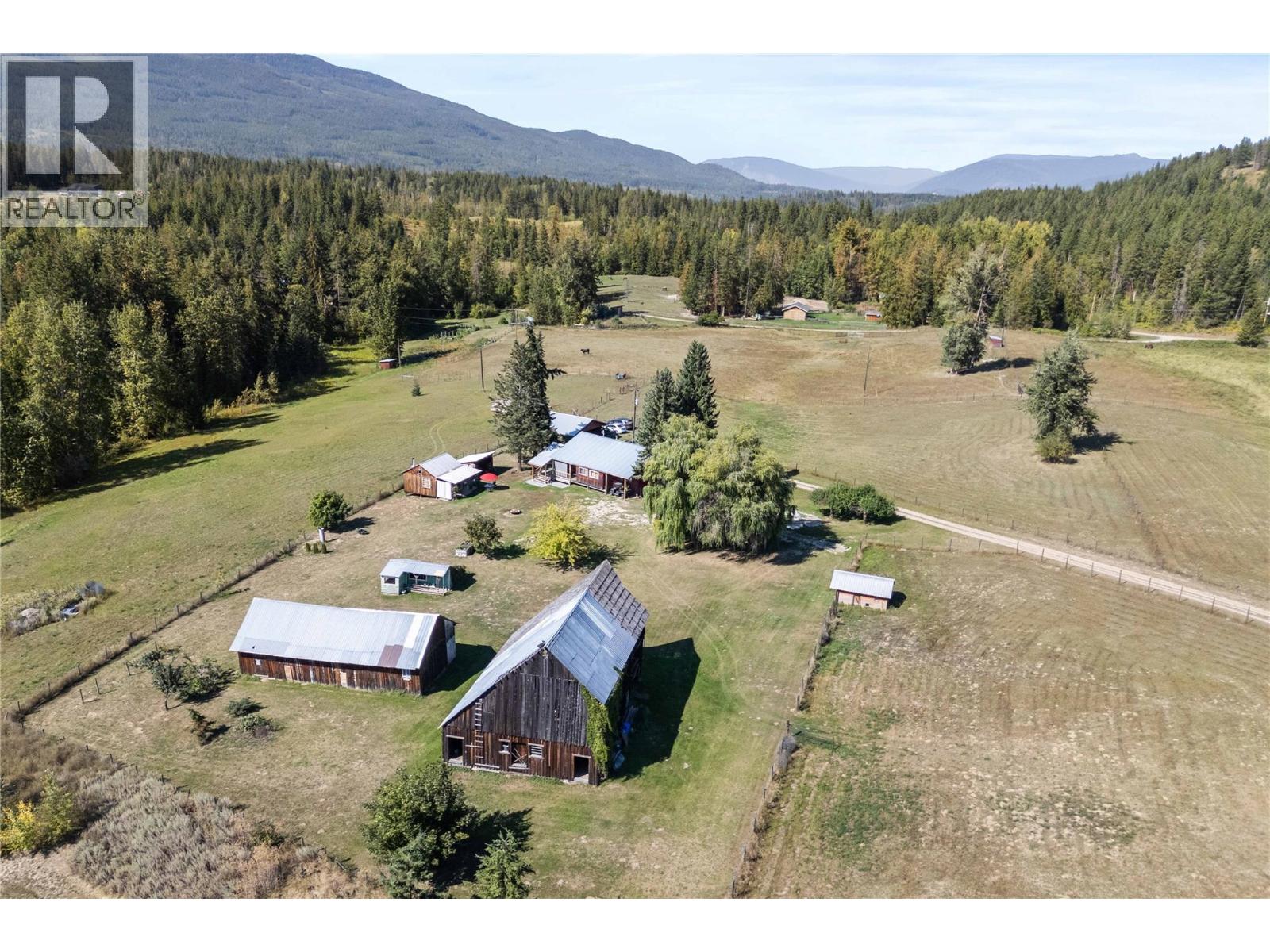  1168 Mallory Road Southeast, Enderby