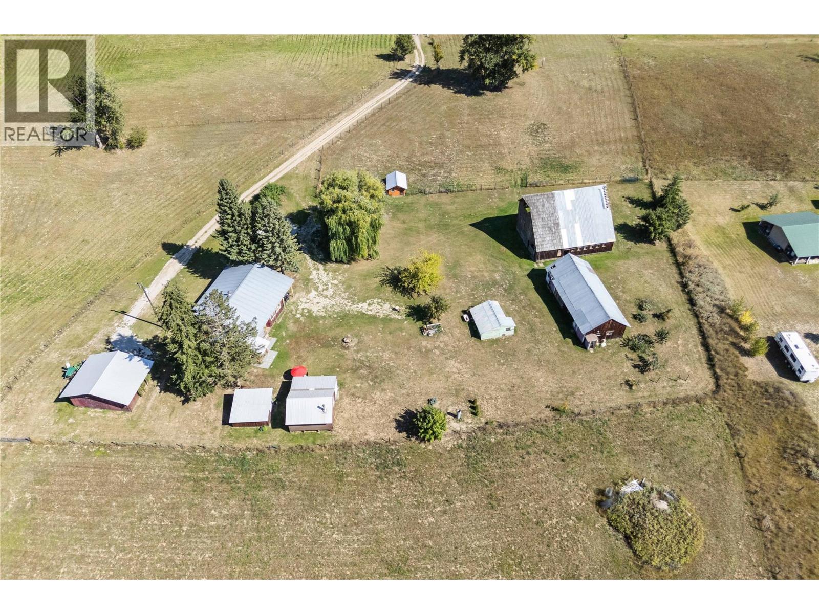  1168 Mallory Road Southeast, Enderby