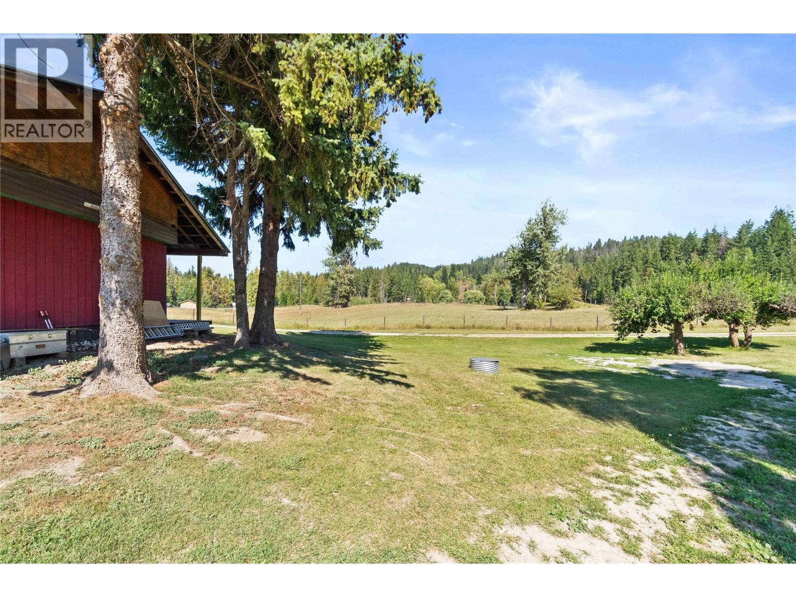  1168 Mallory Road Southeast, Enderby