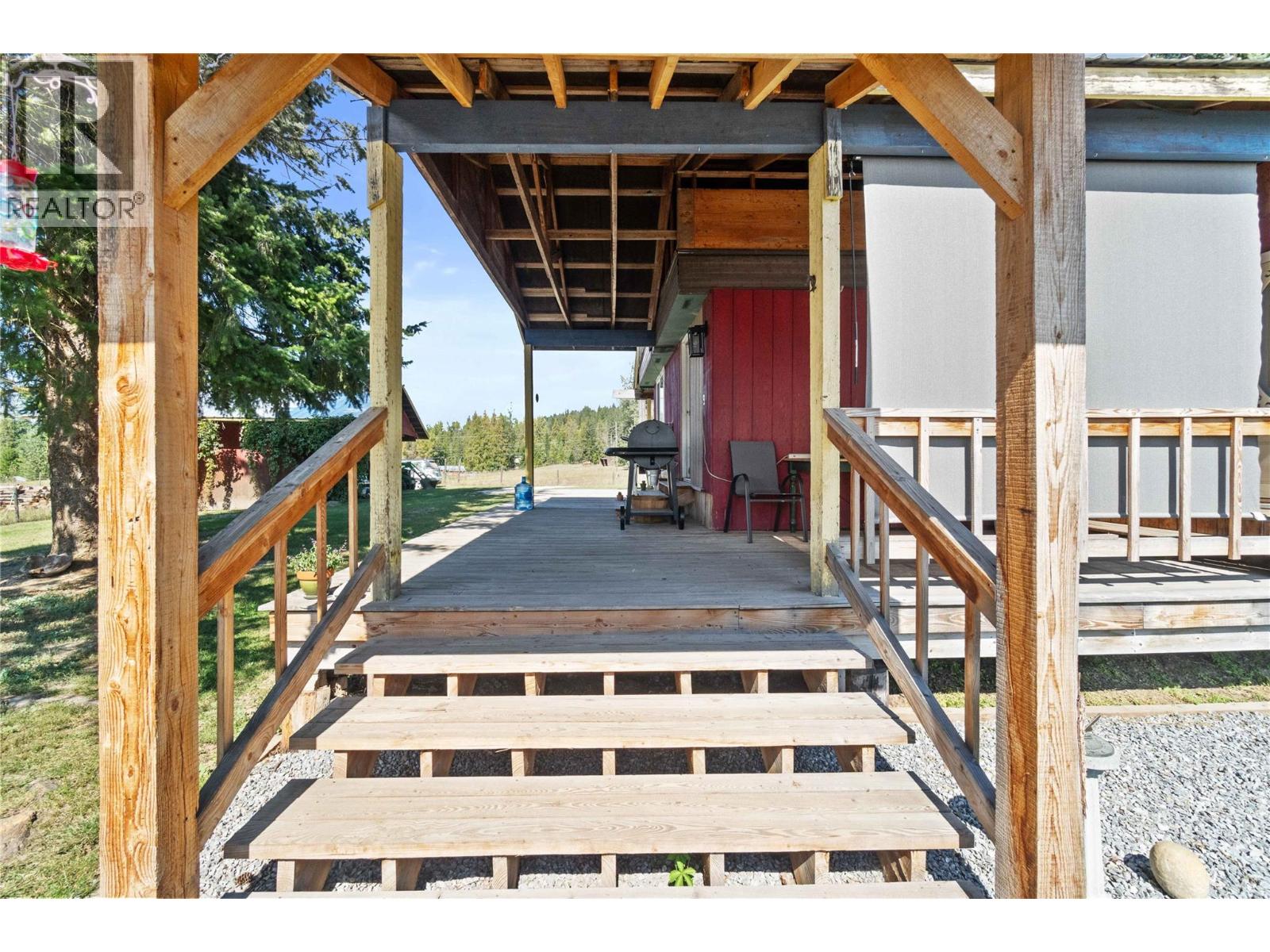  1168 Mallory Road Southeast, Enderby