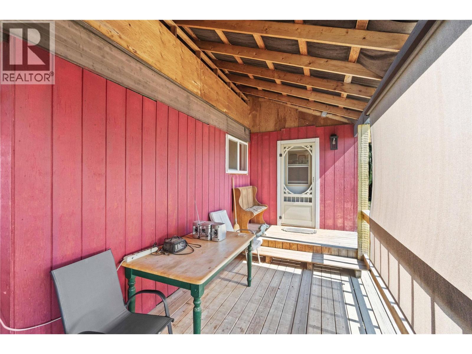  1168 Mallory Road Southeast, Enderby