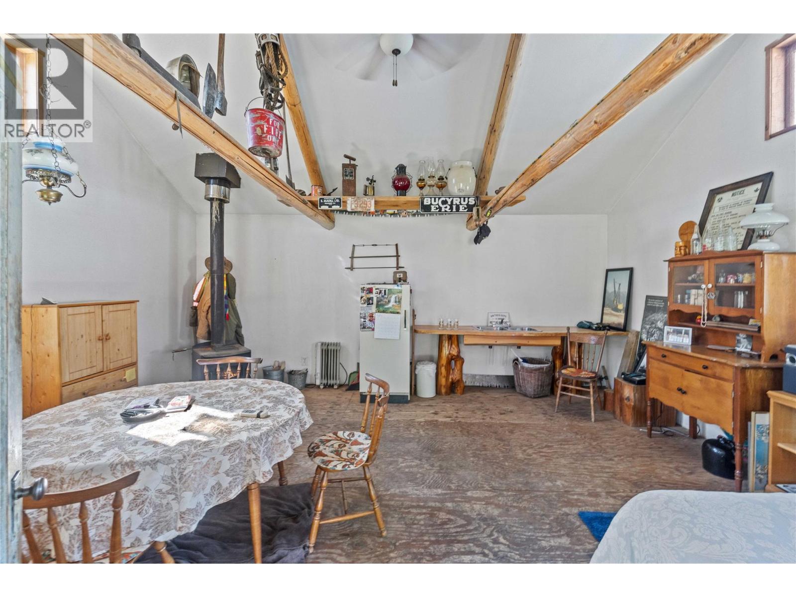 1168 Mallory Road Southeast, Enderby