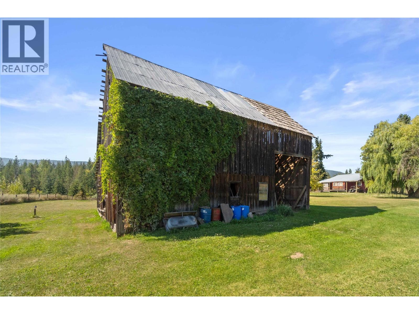  1168 Mallory Road Southeast, Enderby
