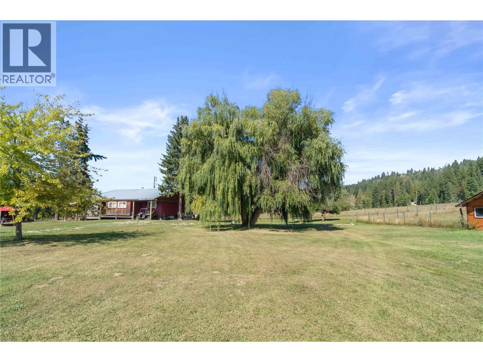  1168 Mallory Road Southeast, Enderby
