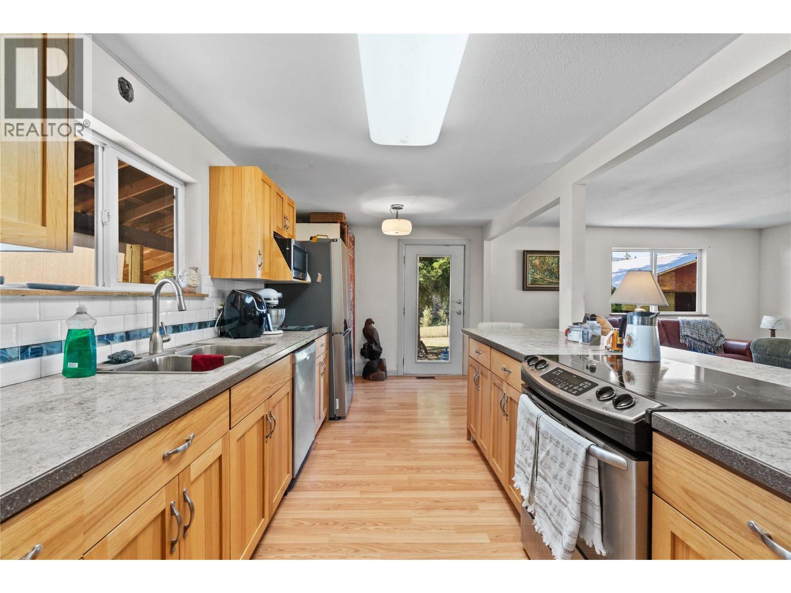  1168 Mallory Road Southeast, Enderby