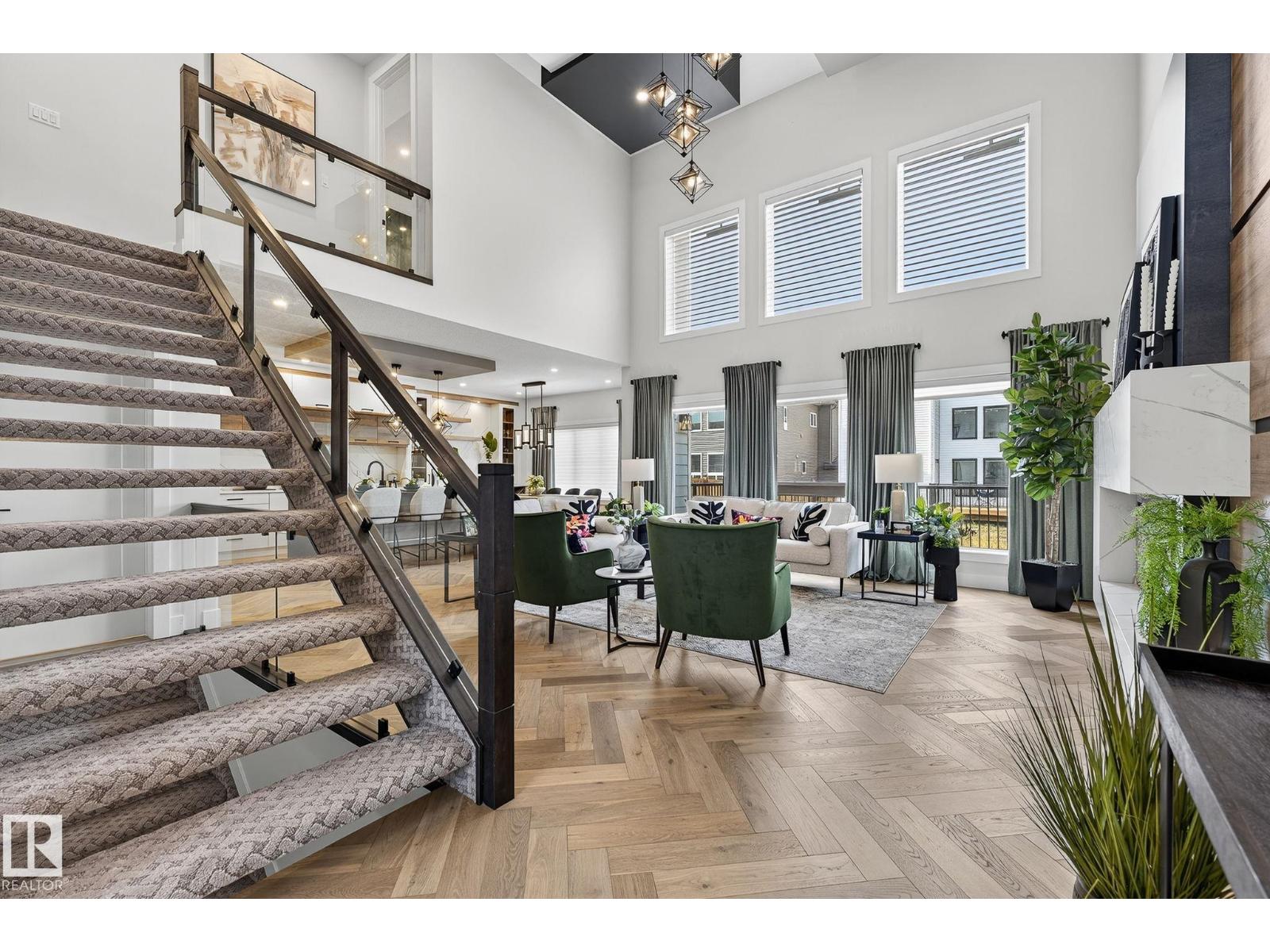 17124 2 ST NW, Edmonton