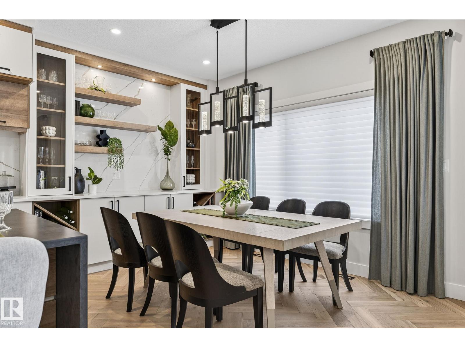 17124 2 ST NW, Edmonton