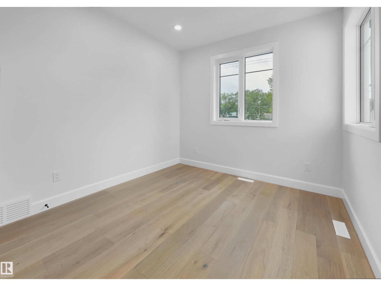 6003 107 ST NW, Edmonton