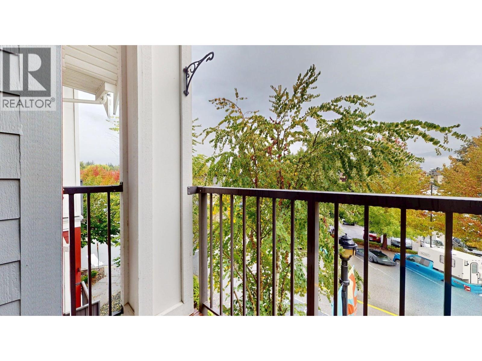 1320 MAIN STREET, Squamish