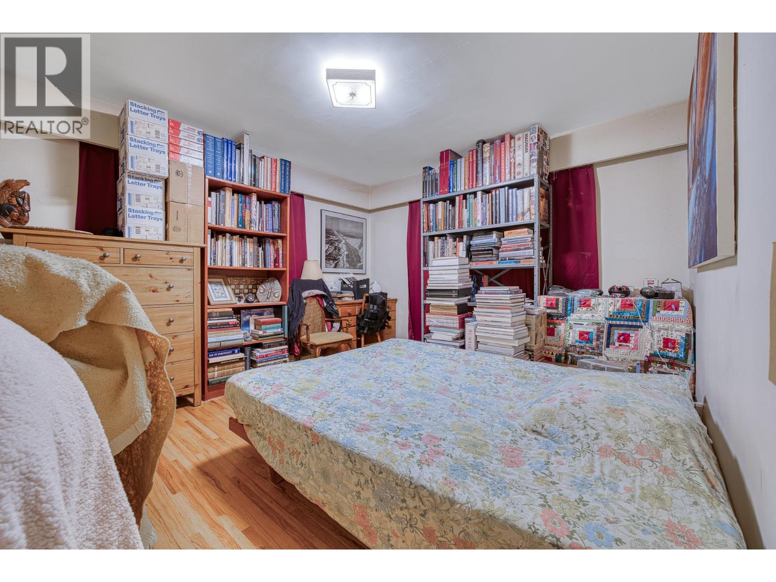 1124 LUXTON SQUARE, Coquitlam