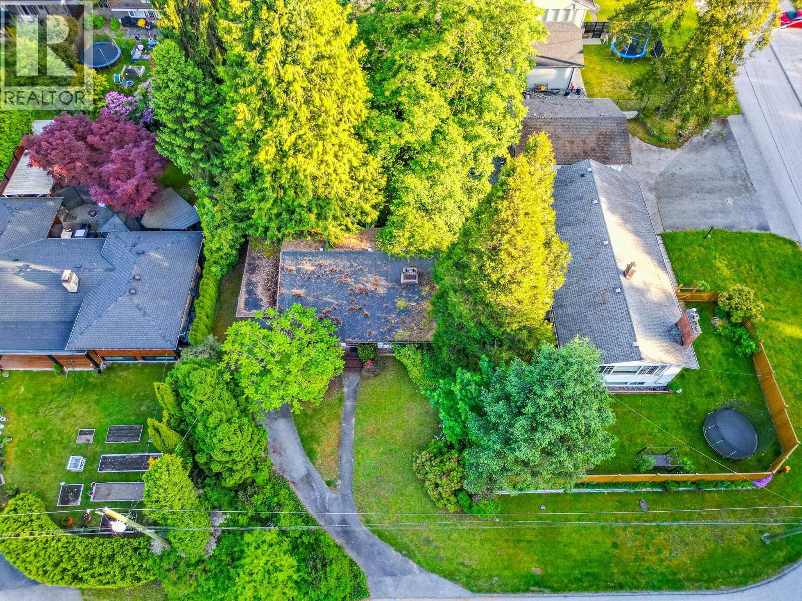 1124 LUXTON SQUARE, Coquitlam