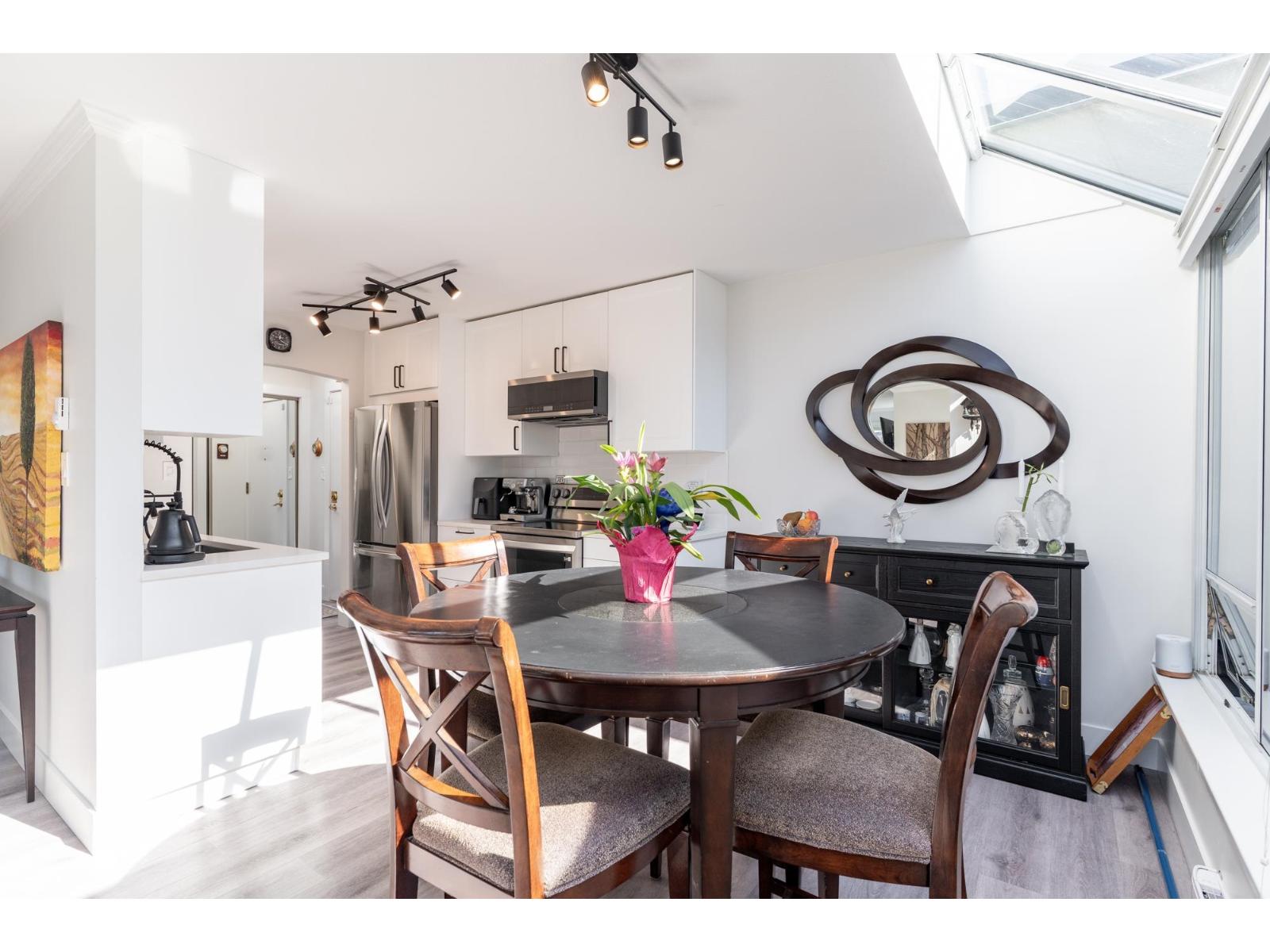 501 1225 MERKLIN STREET, White Rock