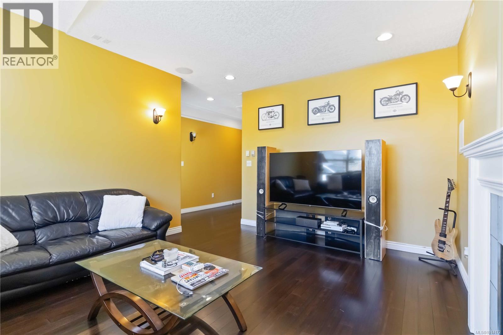  808 Jagdeep Place, Saanich