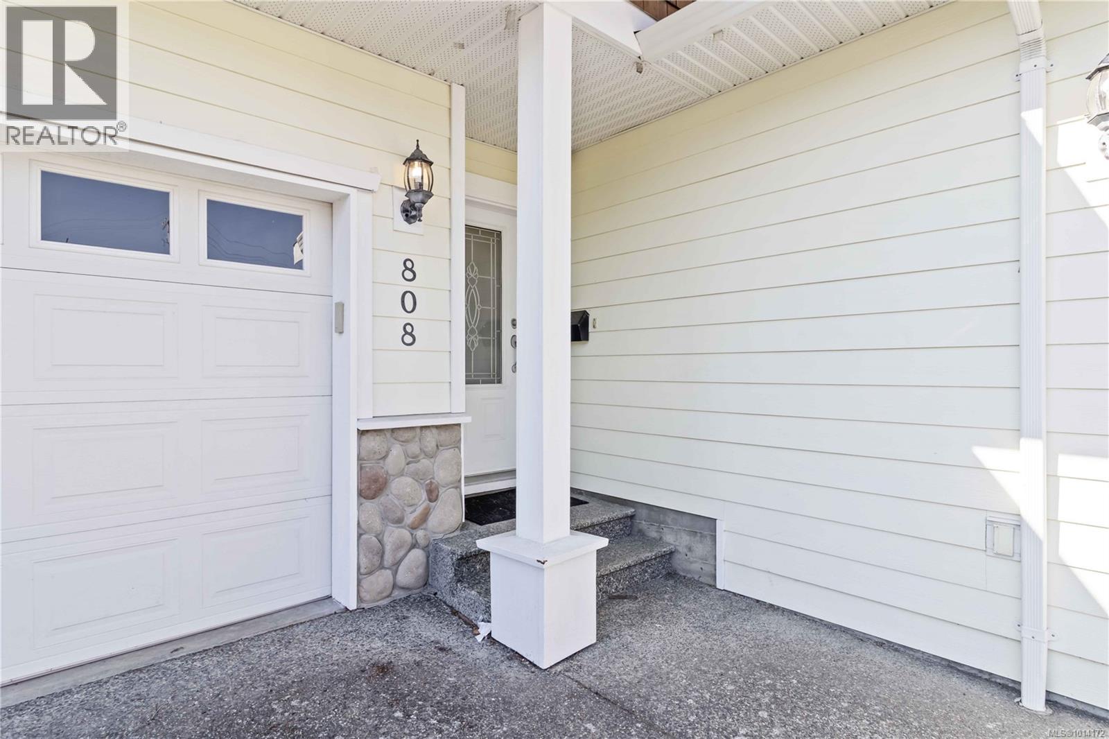  808 Jagdeep Place, Saanich