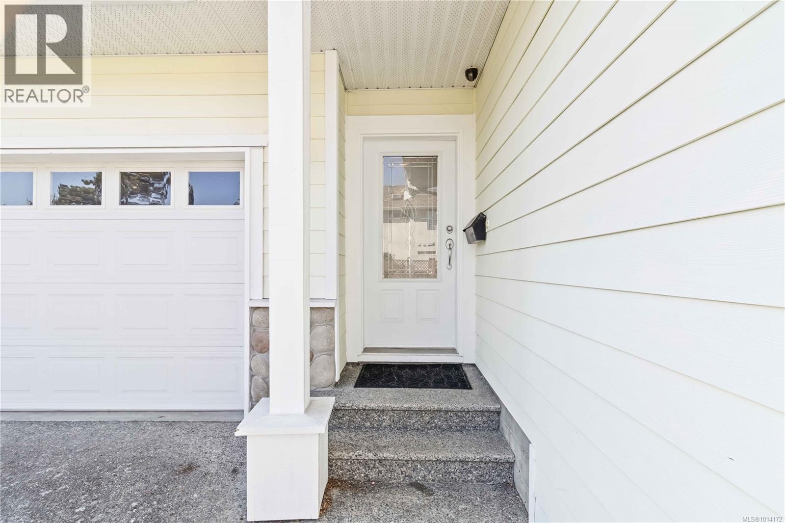 808 Jagdeep Place, Saanich