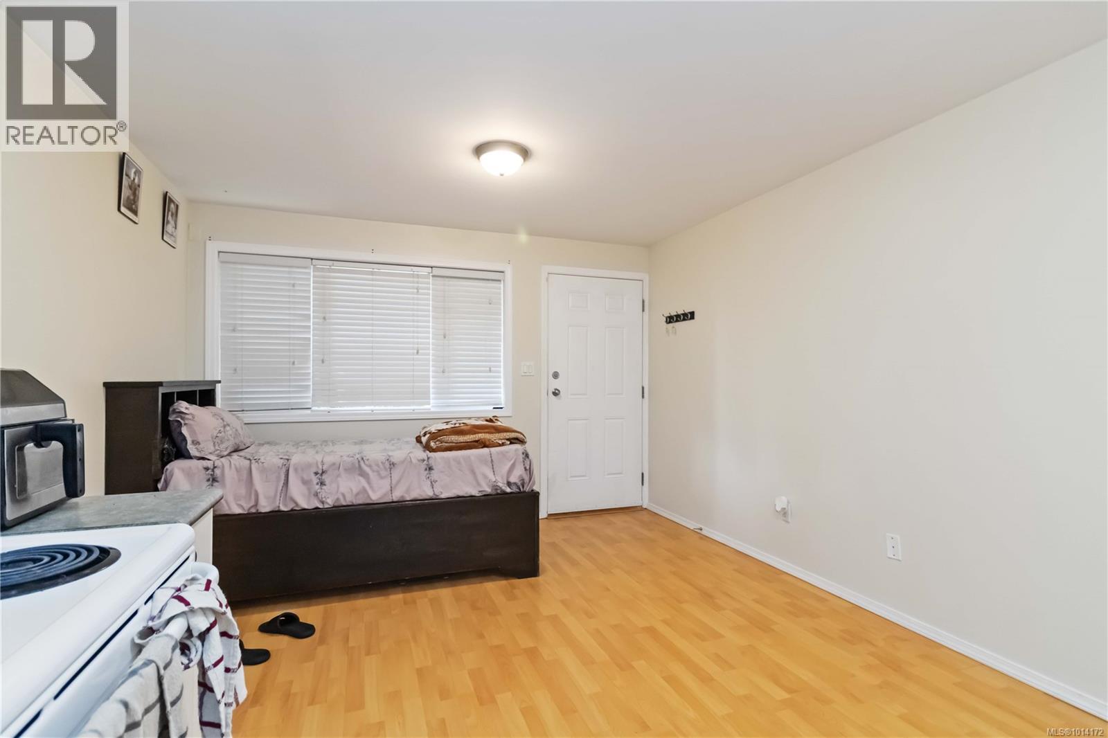  808 Jagdeep Place, Saanich