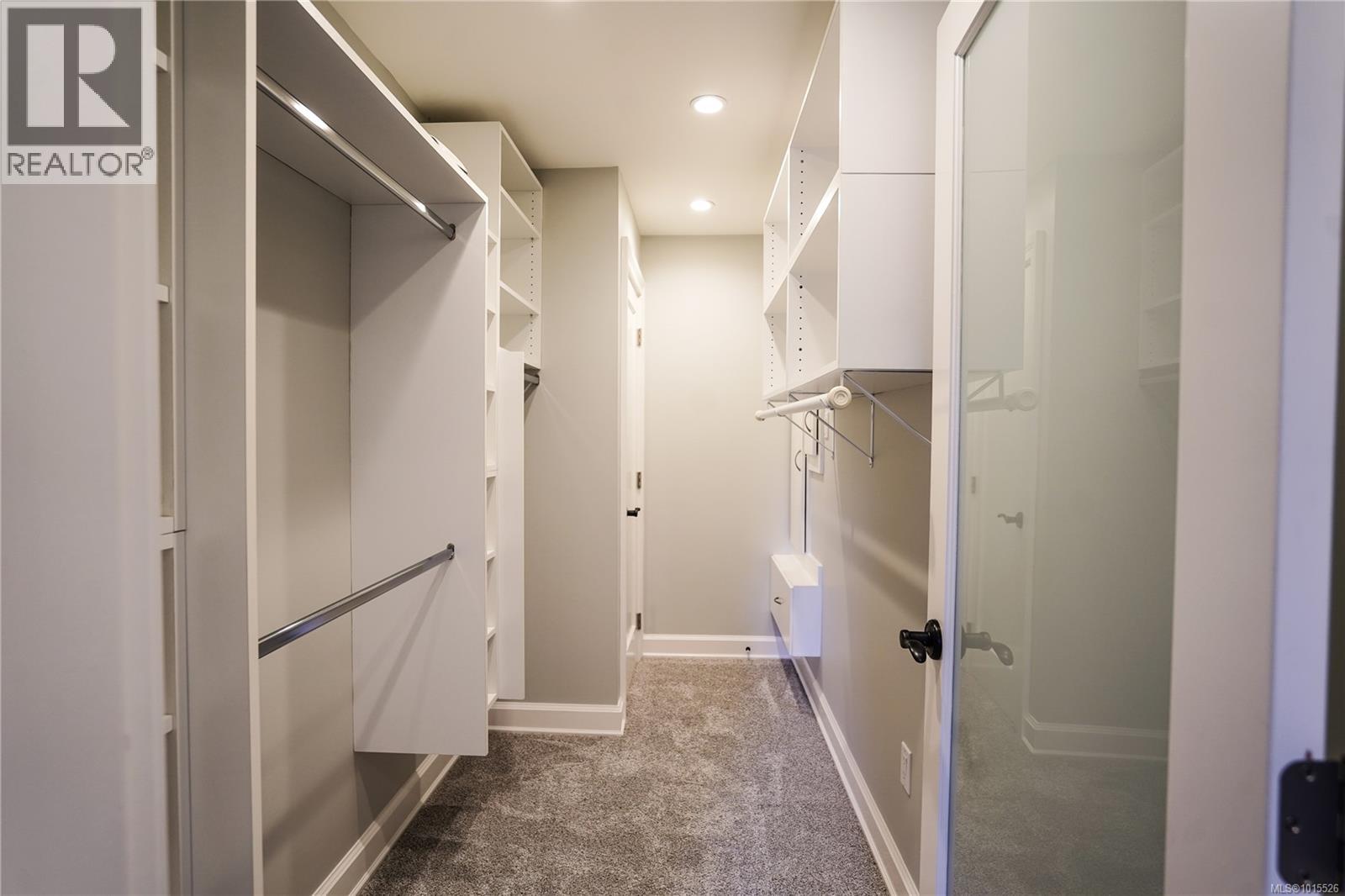  2617 Doncaster Drive, Victoria