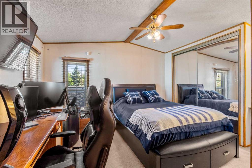 Single Family House Mobile Home for Sale in  Erin Woods Circle SE Erin Woods Calgary 