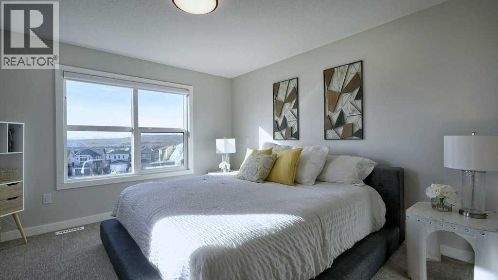 32 Heritage Lane, Cochrane
