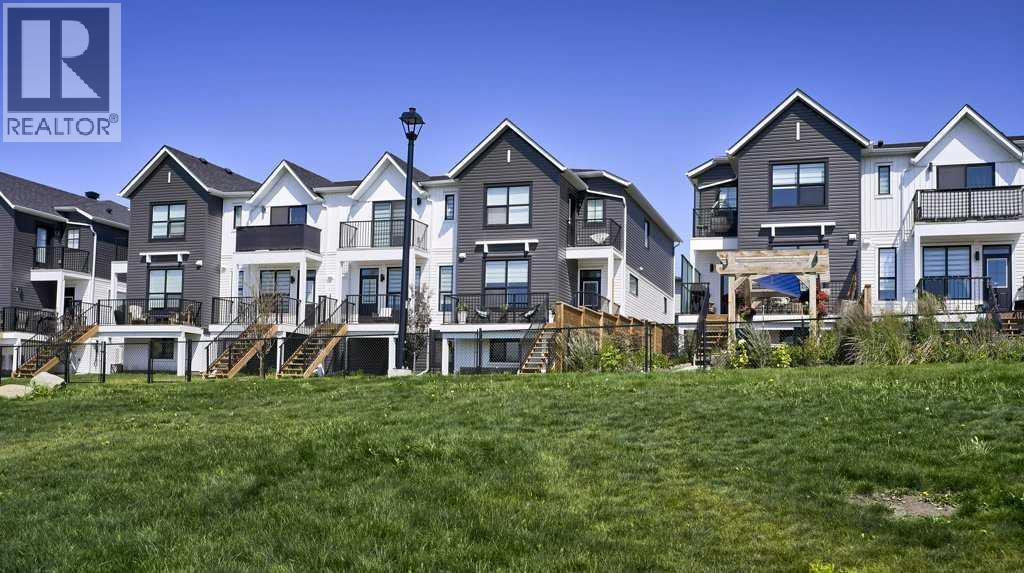 32 Heritage Lane, Cochrane