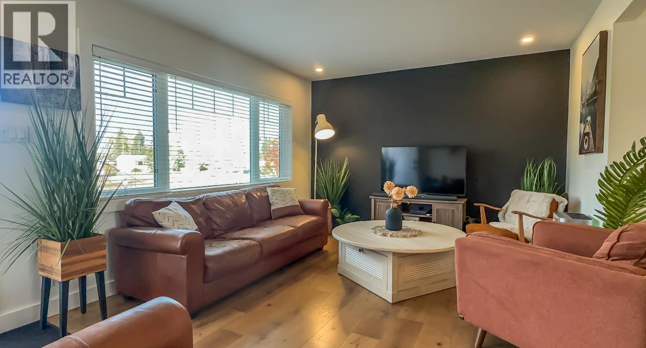 9603 111 AVENUE, Fort St. John