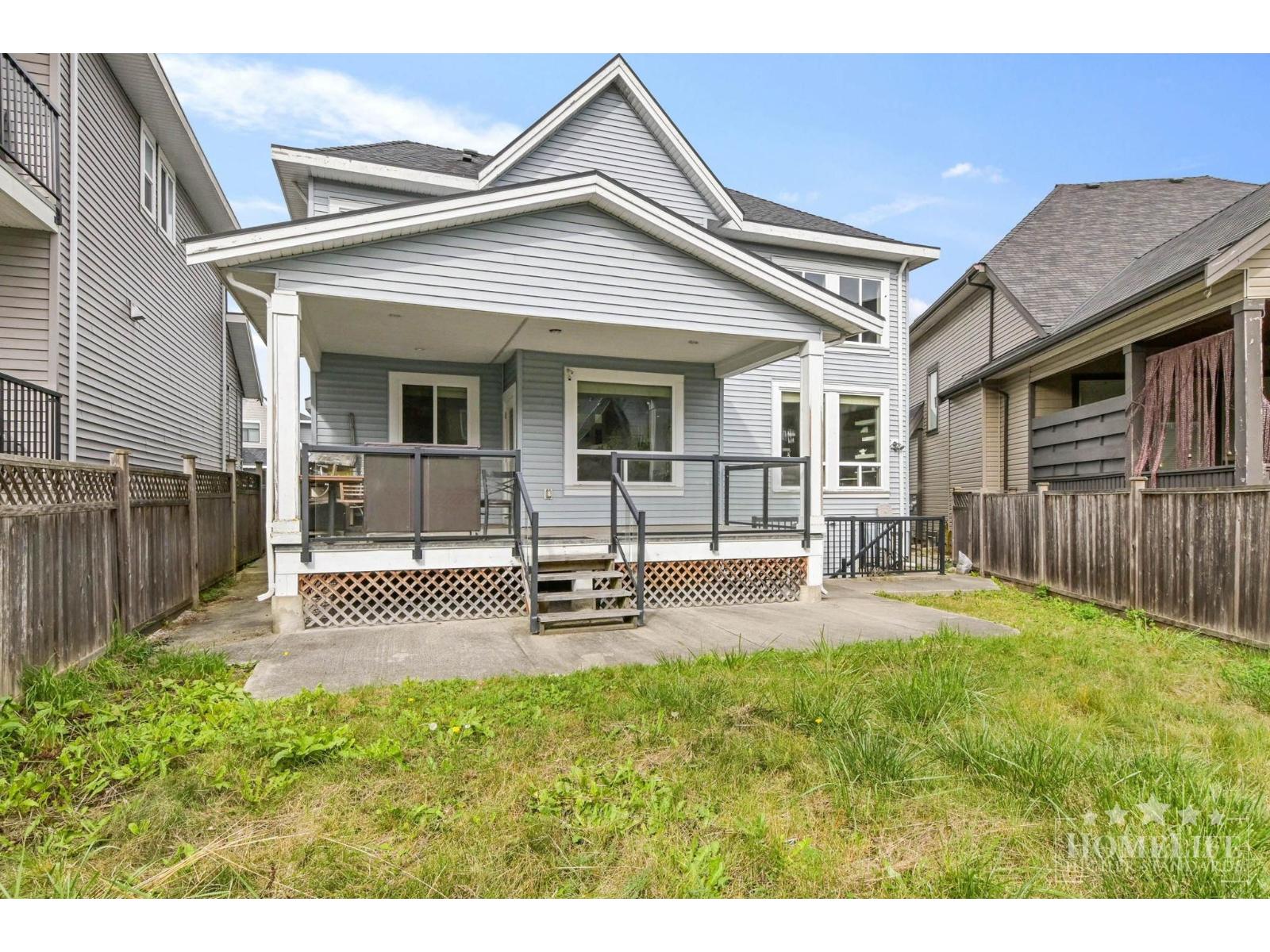 Upper House 16482 63 AVENUE, Surrey